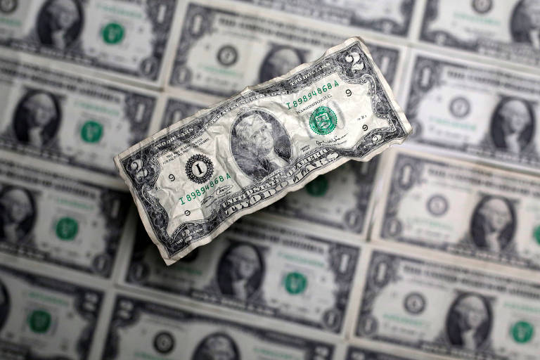  Analistas consideram inevitável fragmentação da economia mundial devido ao uso do dólar como arma