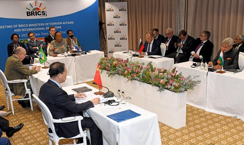  O banco dos BRICS e multilateralismo multipolar