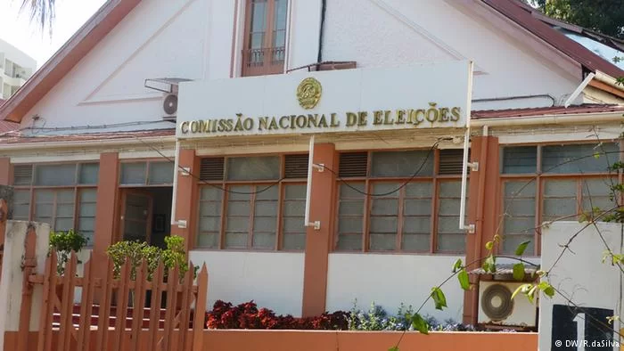  CNE anuncia novas posições no boletim de voto de concorrentes às municipais deste ano