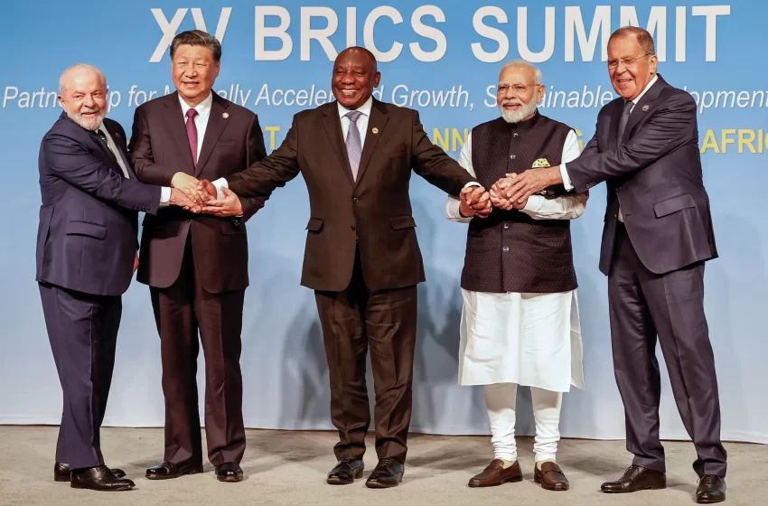  FMI prevê que o grupo BRICS vai liderar crescimento das maiores economias em 2025