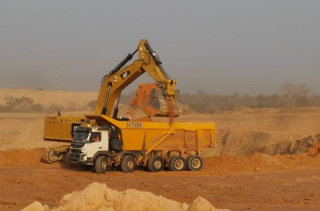 Governo aplica multa de mais de 14 milhões de meticais a chineses que pretendiam instalar fábrica de cimento em Chibabava