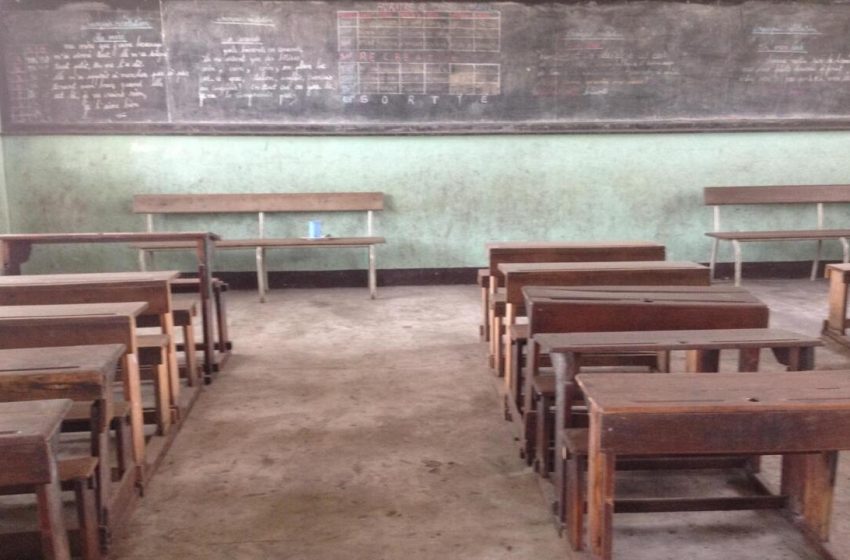  Instalada no Ministério da Educação “fraude legalizada”